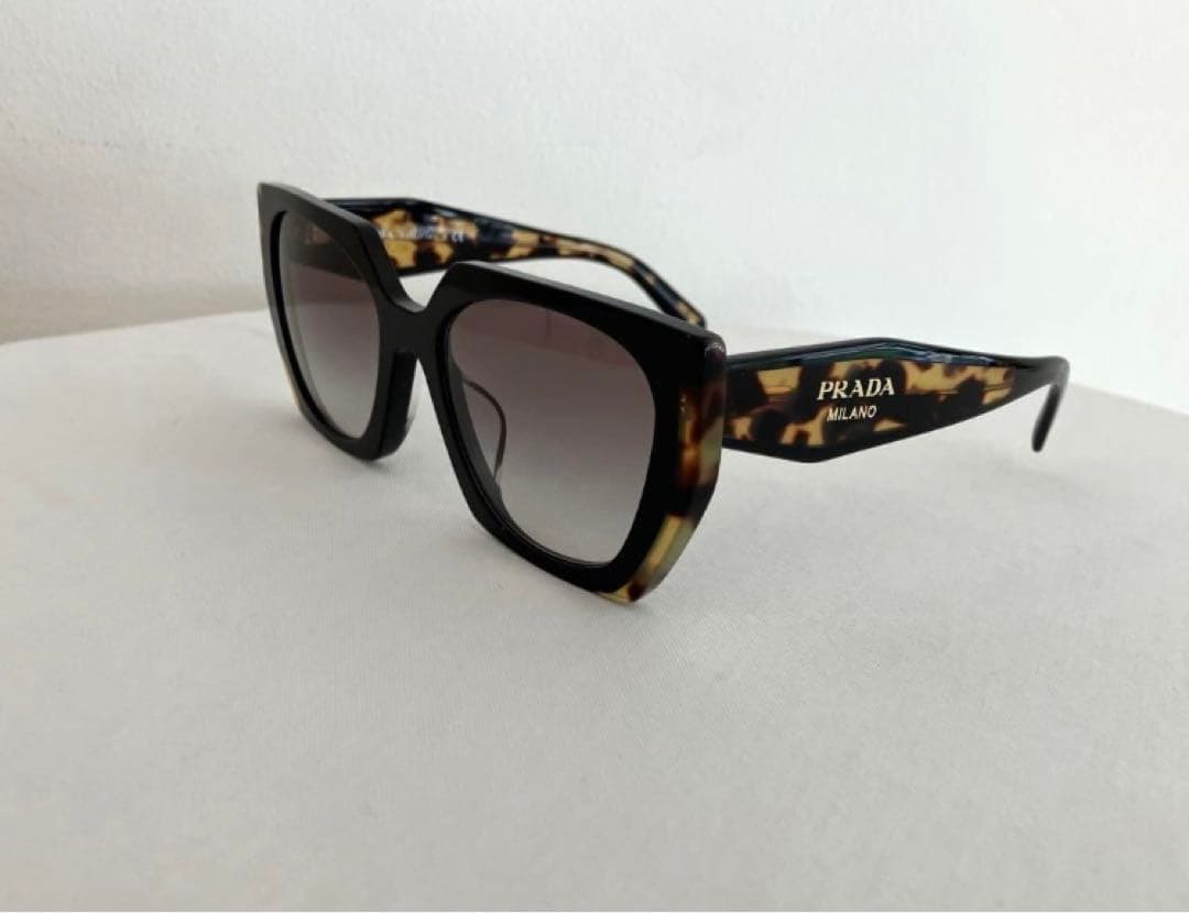 【正規品】PRADA レディースサングラス