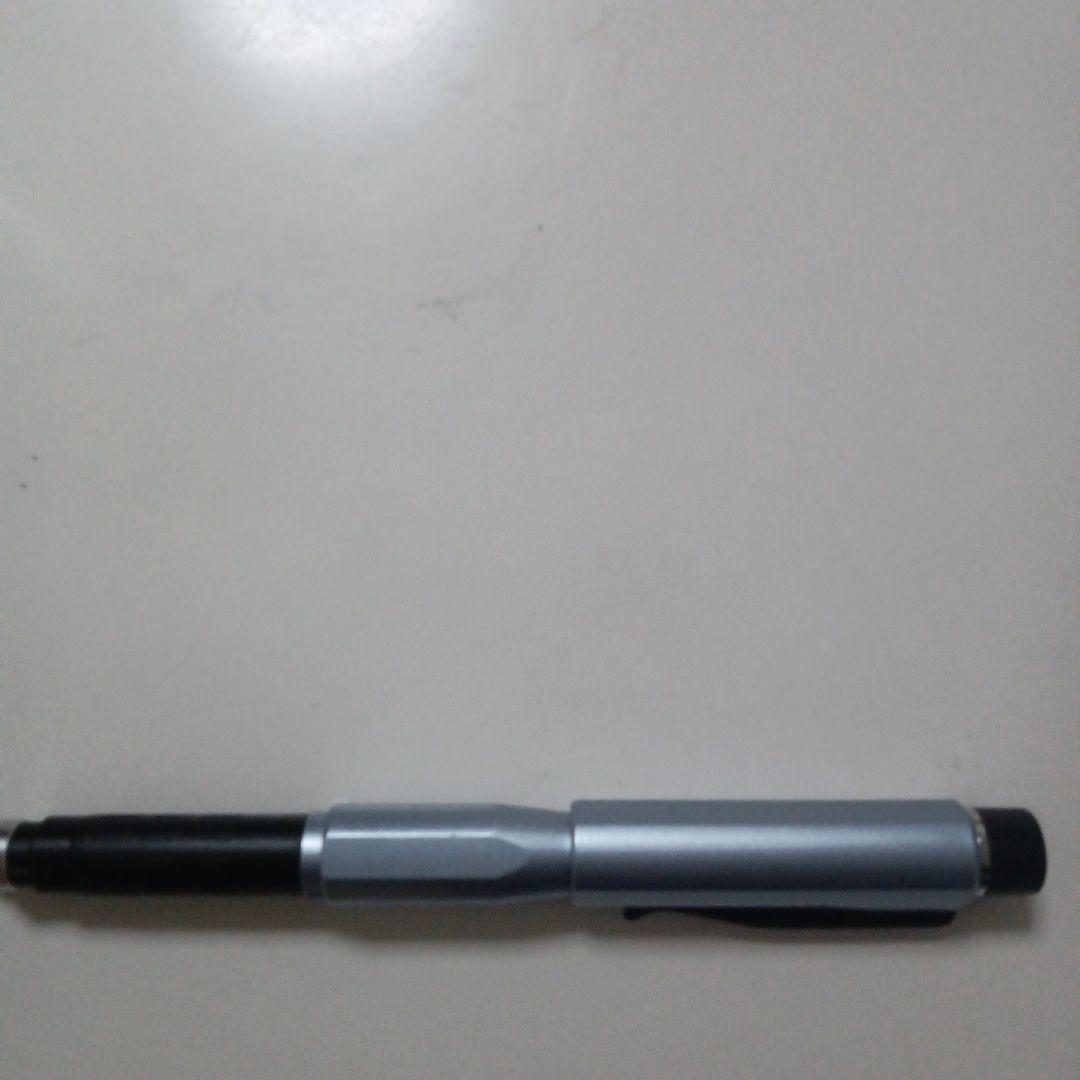 キ*リ様 カスケードブルー★KURU TOGA 0.5mm シャープペン Uni