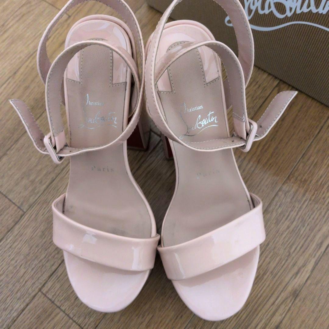 Christian Louboutin エナメル レザー サンダル 太ヒール
