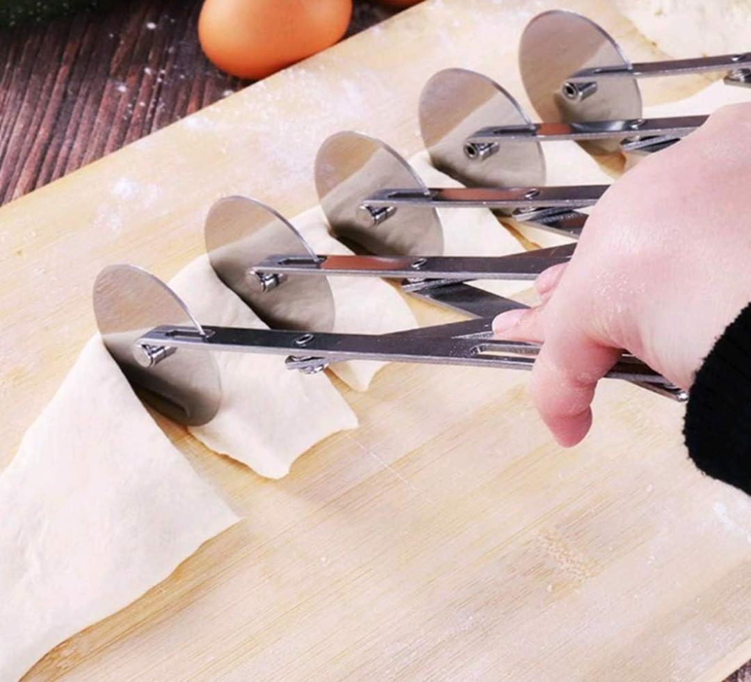 5輪 ペストリーカッター ステンレススチールカッター 拡張可能　【中古品】