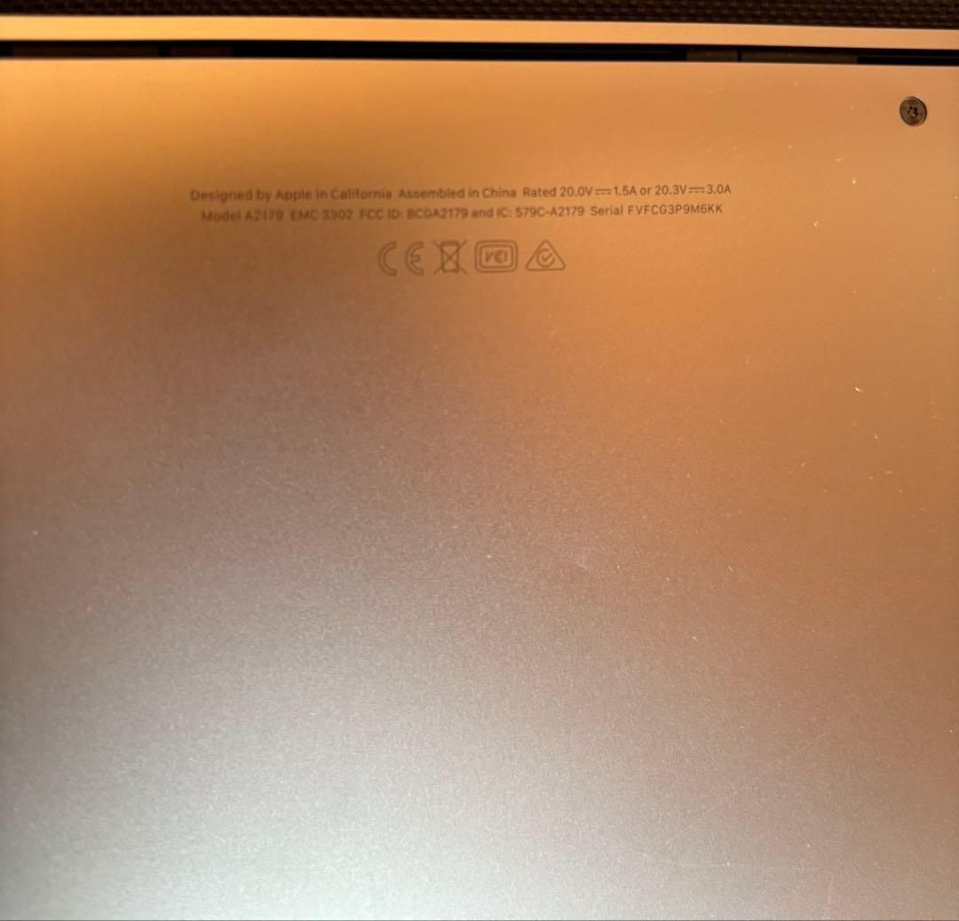 MacBook Air Retina 13インチ　2020 2TB