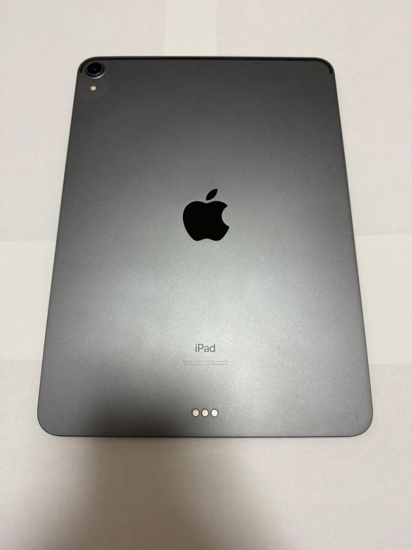 Apple iPad スペースグレー 本体　PRO