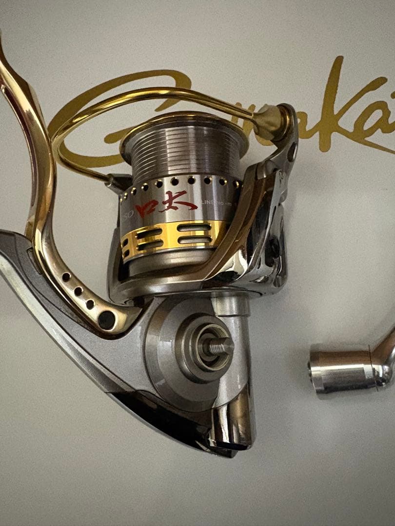 06 ダイワトーナメントiso 2500LBD