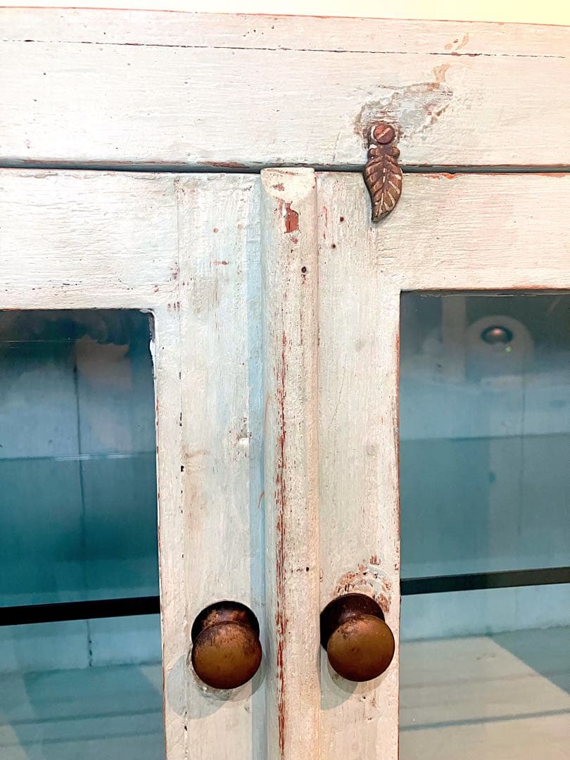 フレンチアンティークキャビネット ガラス扉付き