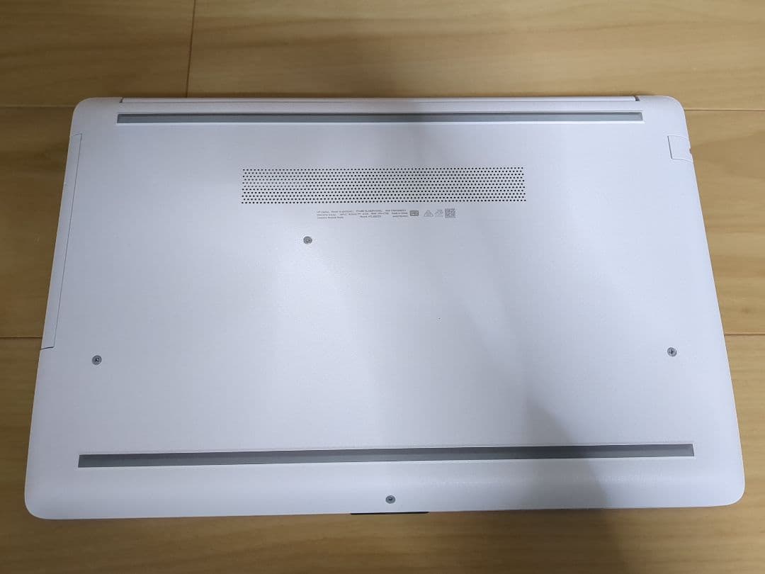 ③HP Laptop 15-db Ryzen 3 メモリ8GB SSD256GB