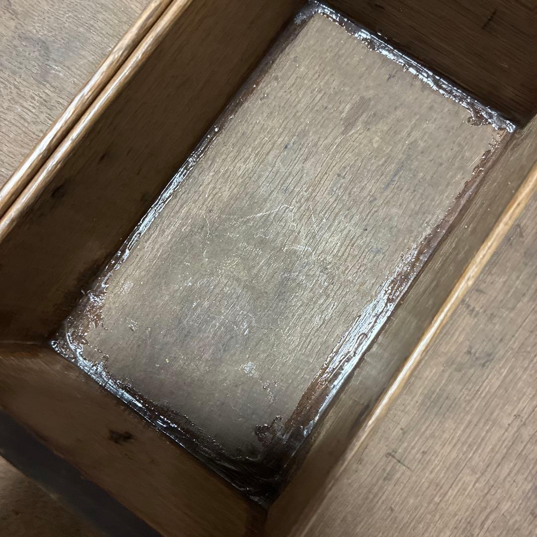 アメリカから木製引き出し式タンス 9個の引き出し付き