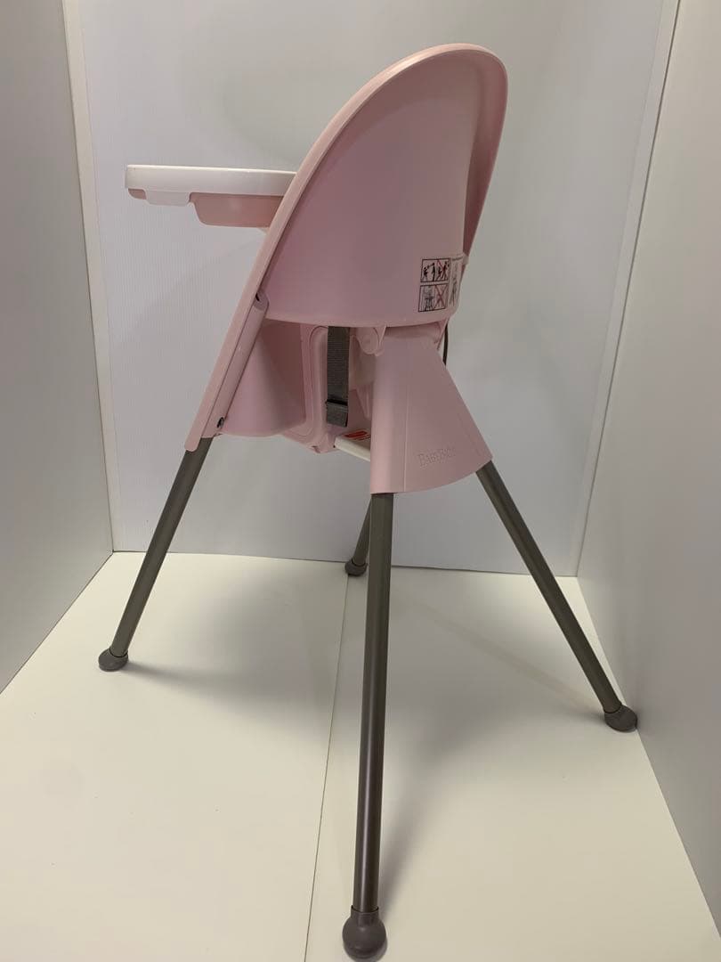 安全ベルト付きBABYBJÖRN（ベビービョルン） ハイチェア ピンク