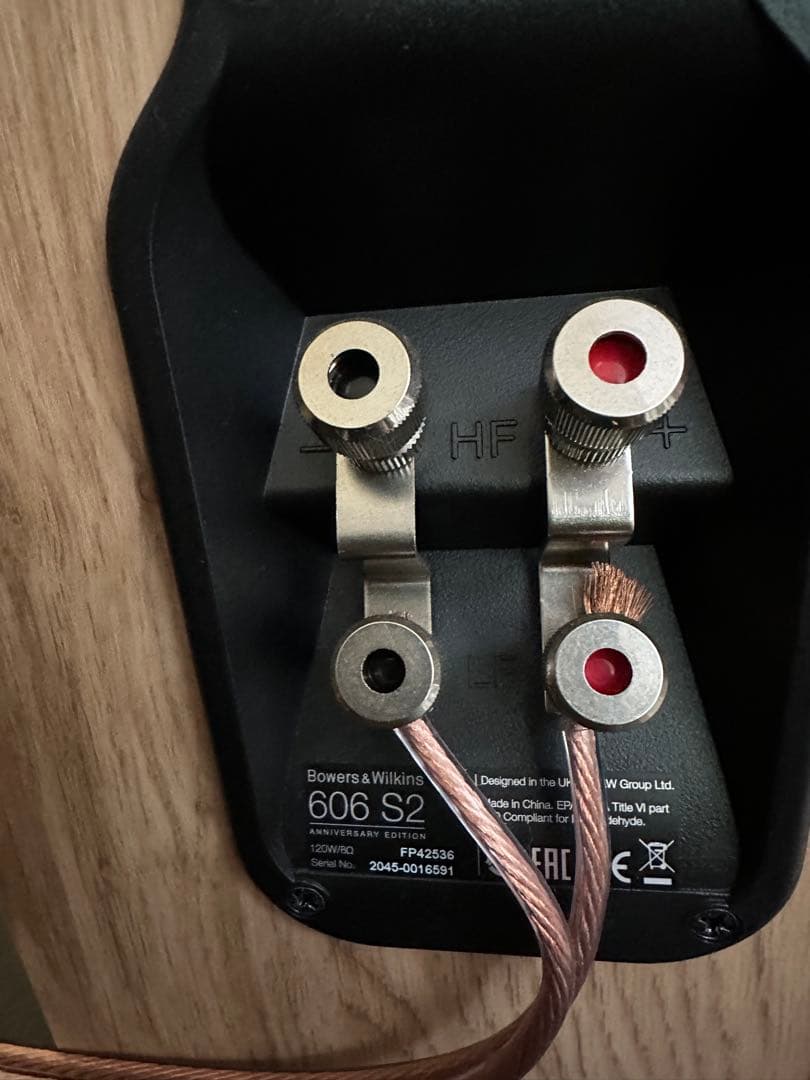 Bowers & Wilkins 606 S2 RＬスピーカー2本