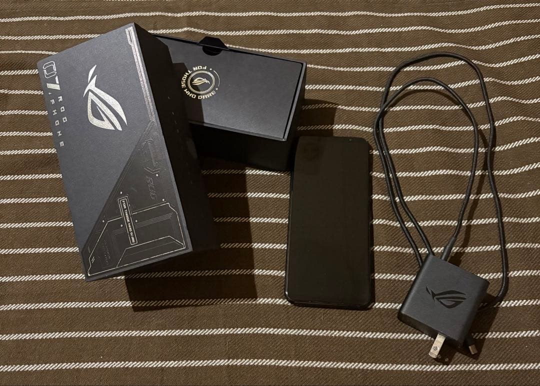 ASUS RogPhone7 国内版 12G/256G