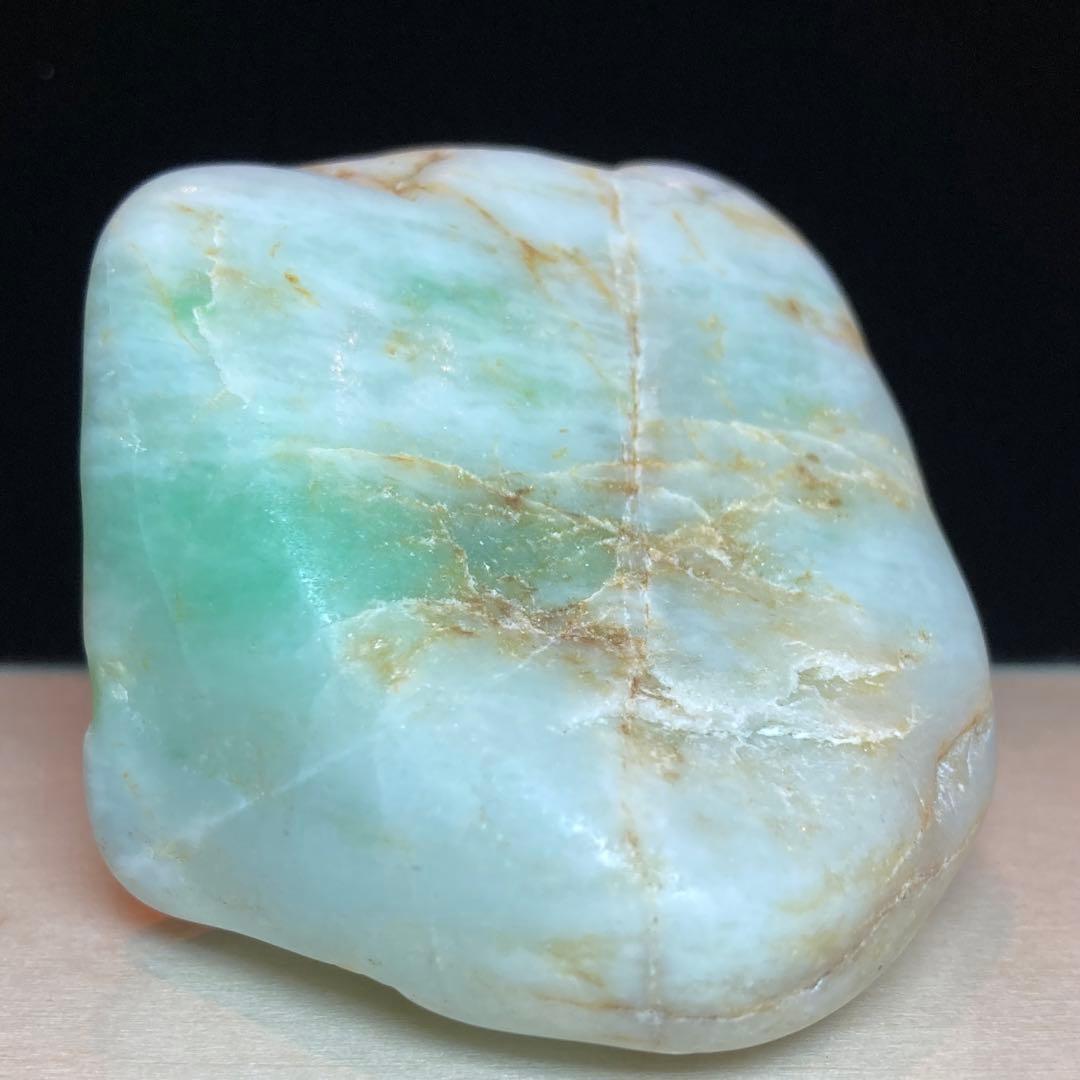 【専用品】 糸魚川翡翠　ロウカン質 翡翠　原石　150.6ｇ