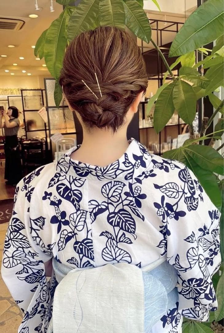 浴衣　夏着物　竺仙　コーマ白地　注染 浴衣・帯・帯留めセット