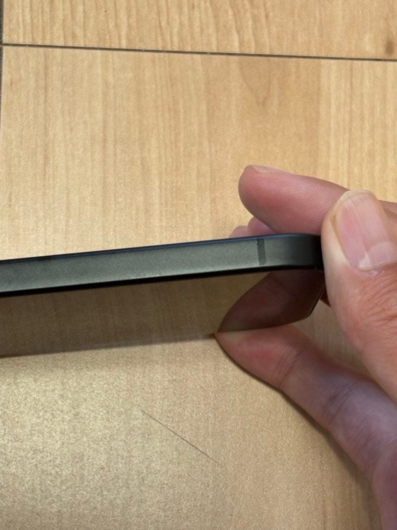 Apple iPhone 15 本体 ブラック　128GB