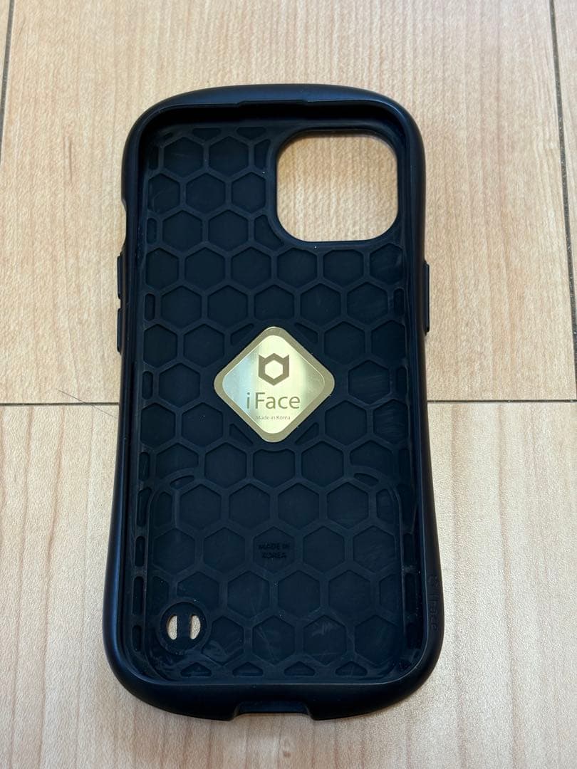 Apple iPhone 15 本体 ブラック　128GB