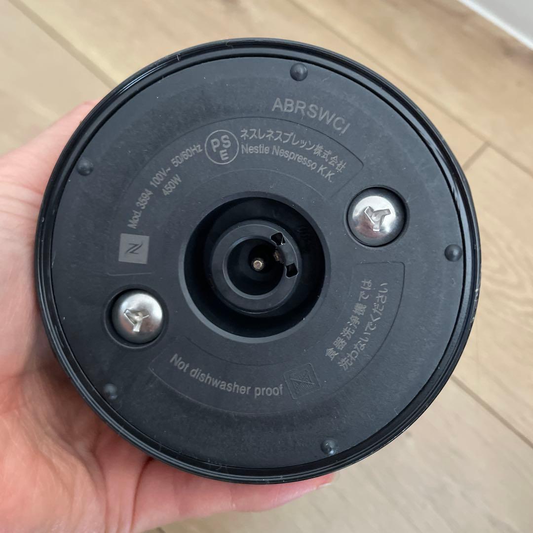 Nespresso エスプレッソマシン 赤 2017年製　エアロチーノ3