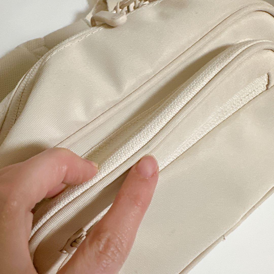 POMULU ナチュラルアイボリー