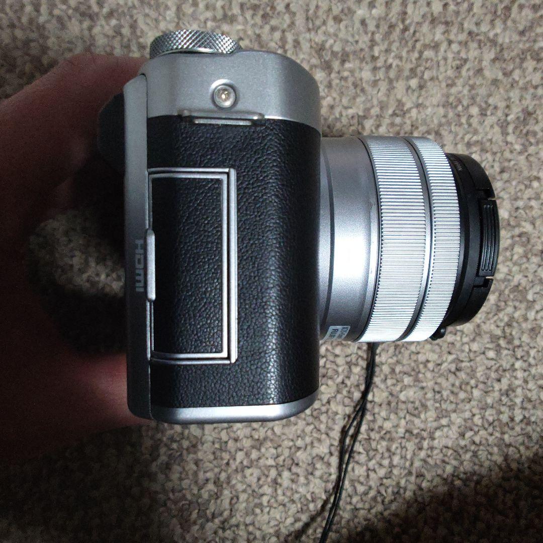 FUJIFILM X-A5本体+レンズ