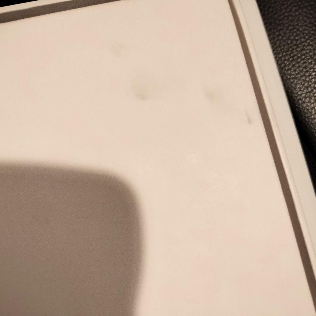 Apple iPad 第7世代 WiFiモデル 32GB ゴールド 美品