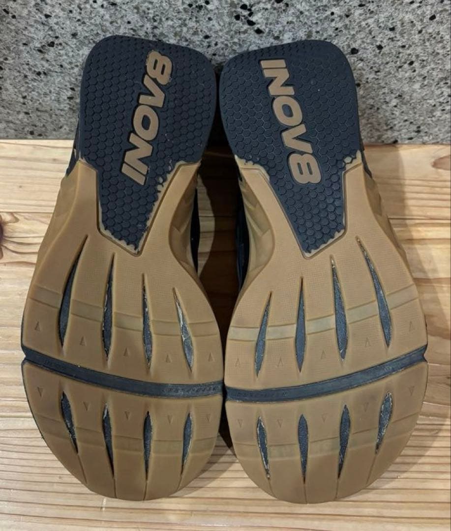 Inov8 F-Lite Max イノヴェイト　inov-8 トレーニング