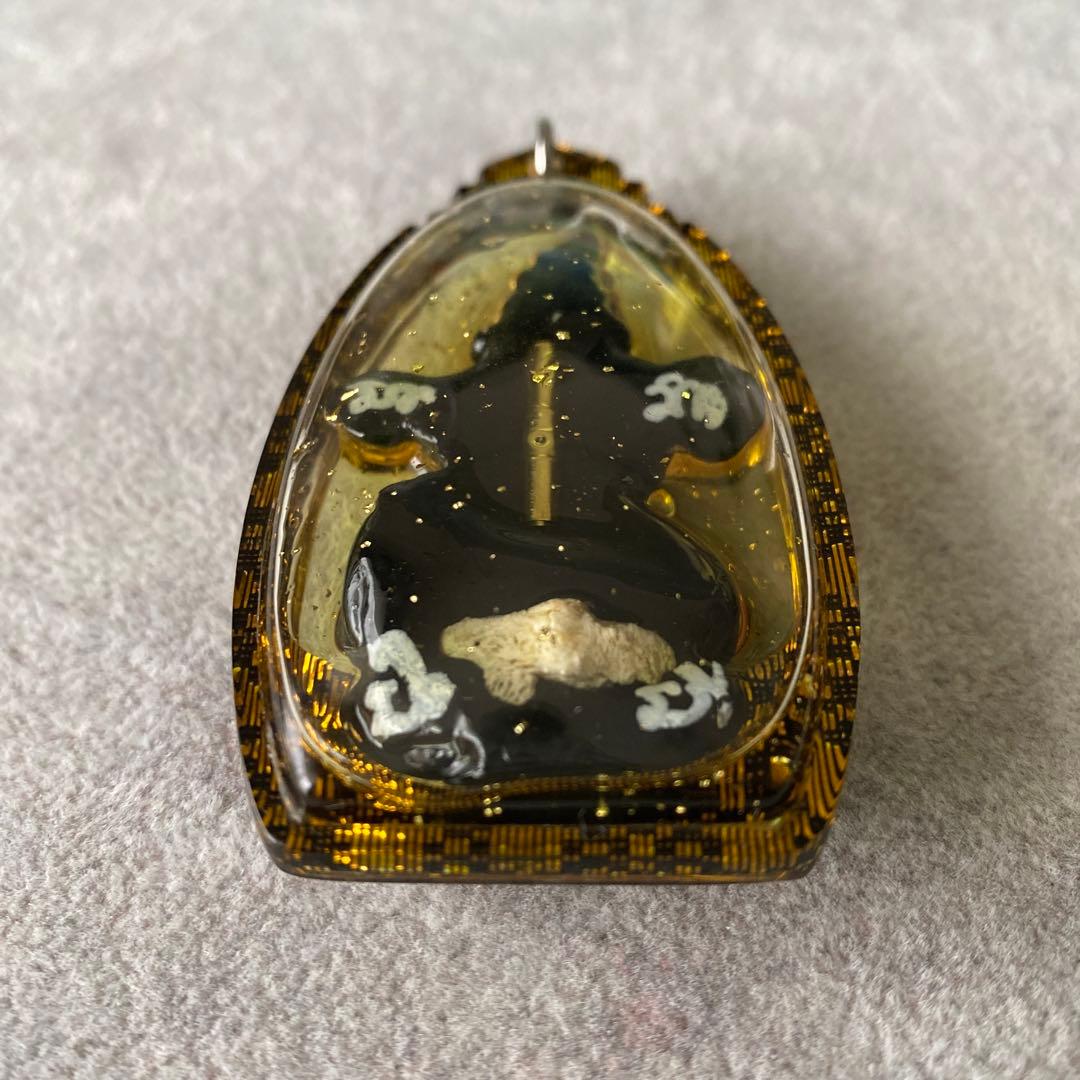 プラクルアン 精霊ンガン LPプーン師 超レア品 愛 成功 ビジネス運 御守り