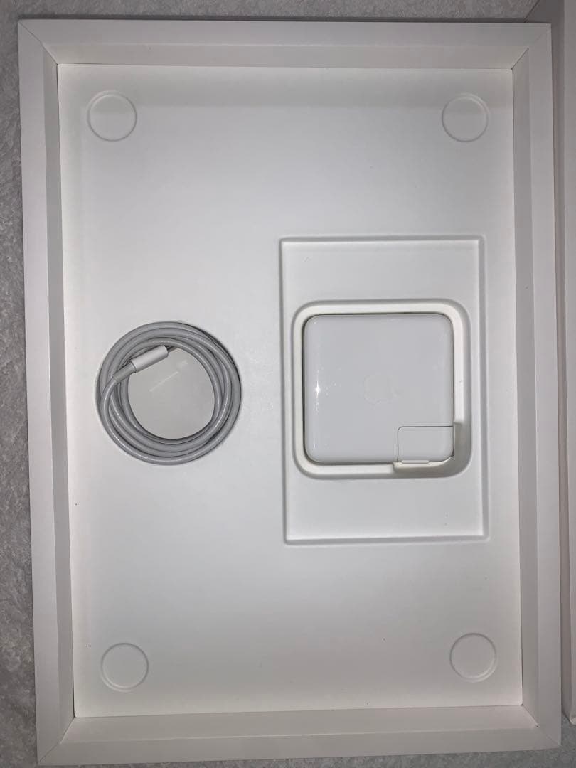 MacBook Pro 13インチ 16GB 上位スペック1TB スペースグレイ