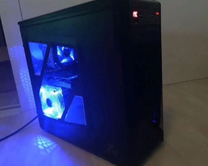 【値下げ中】万能PC Win7 core i5-3570K 8GB 1TB