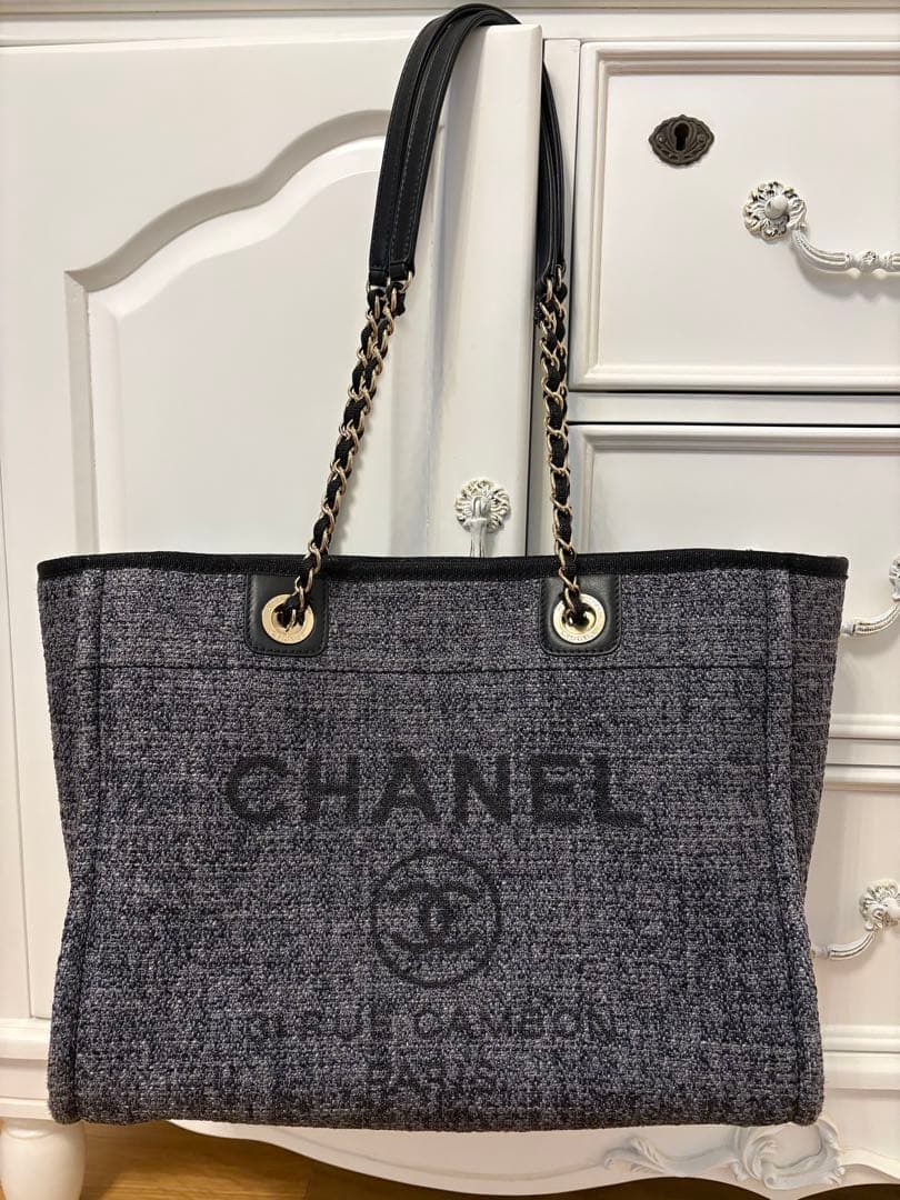 CHANEL 　美品⭐︎ドゥーヴィル　ショッピングバッグ　グレーツイード