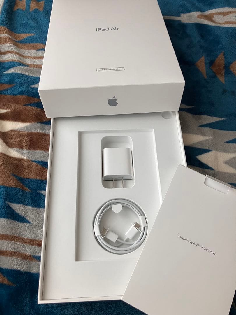 Apple iPad Air (第5世代) 256GB Wi-Fiモデル