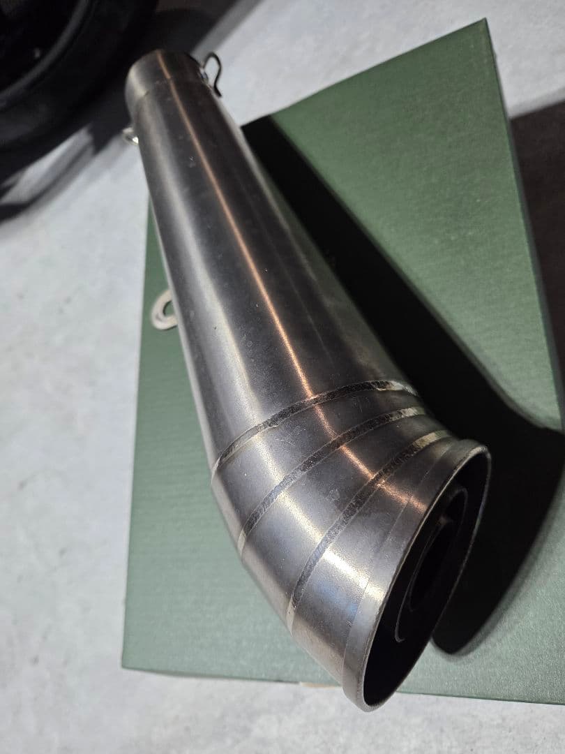 LCI チタン　GPマフラー　コニカルサイレンサー　50.8