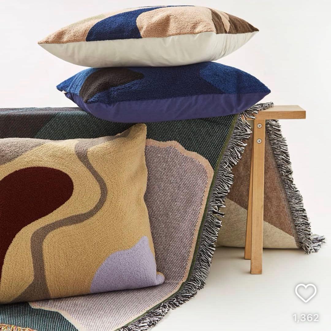 【超美品】Ferm Living Vista Cushion(中材込み)