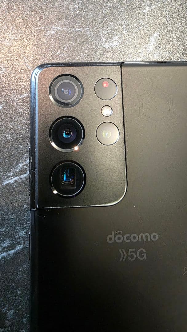 docomo Galaxy S21 Ultra 5G 本体