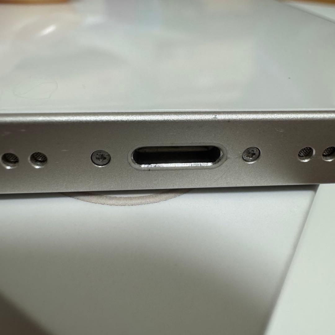 Apple iPhone 13 スターライト 本体 128GB