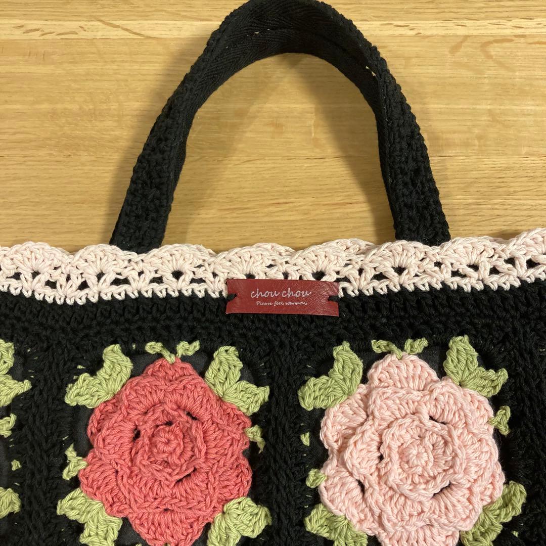 〈user_c7d7d101〉3点 黒 ピンクバラモチーフトートバッグ