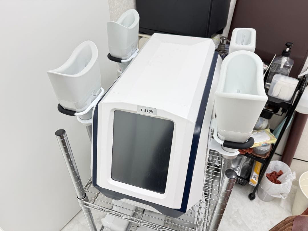 ★中古★脂肪冷却マシン 4ハンドル/3Dサラウンドクライオと同等品