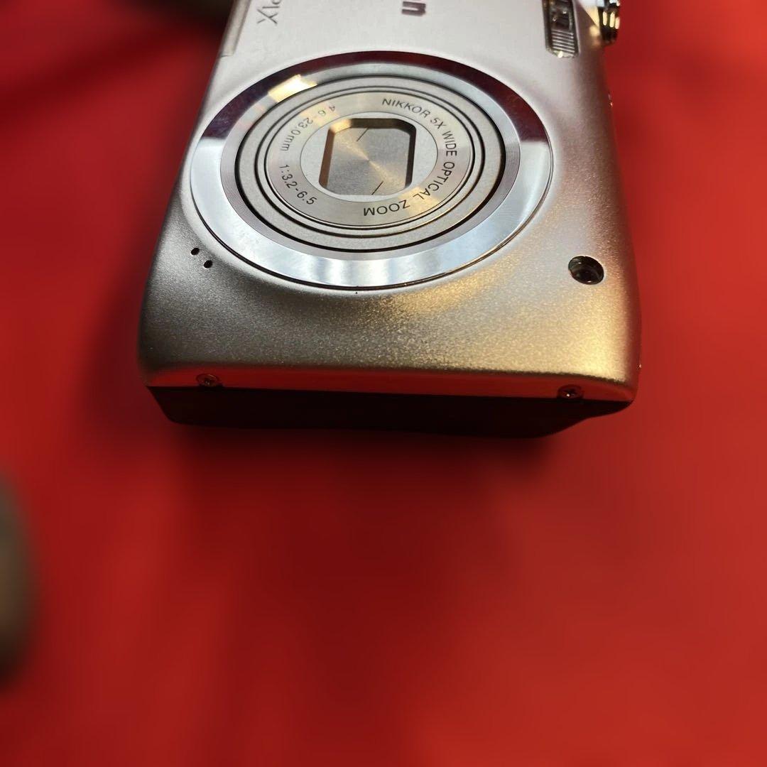 ニコン　COOLPIX A100