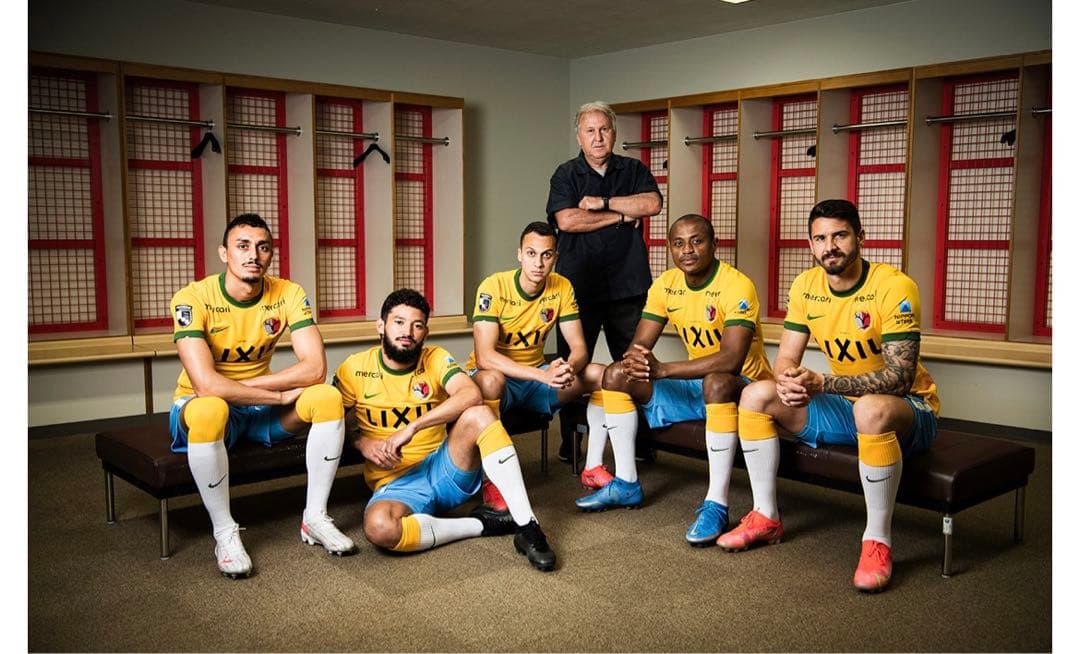 2021年【30周年記念】No. 18 上田綺世 XLサイズ 3rdユニフォーム