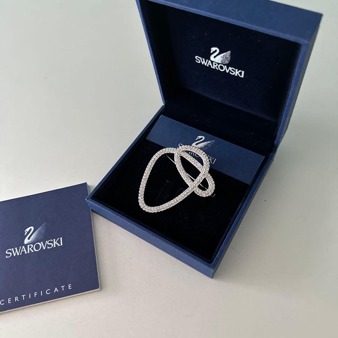 新品未使用 スワロフスキー シンプル ブローチ