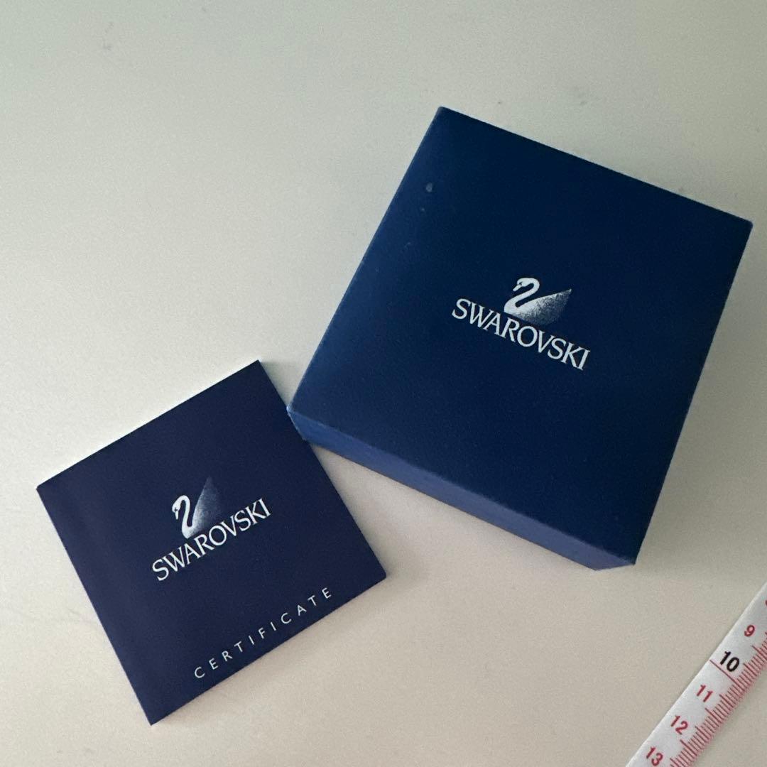 新品未使用 スワロフスキー シンプル ブローチ