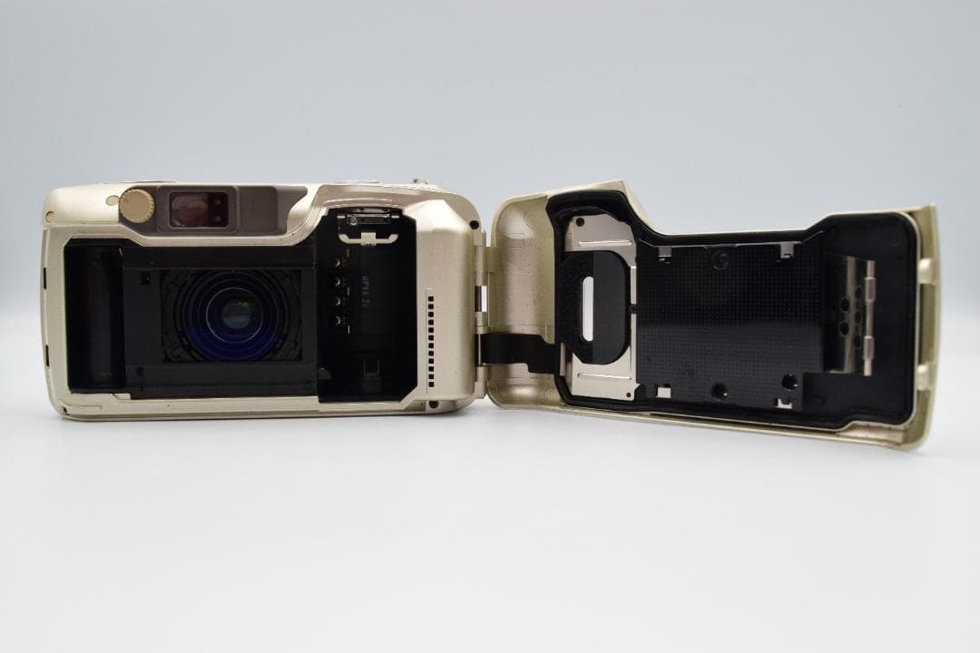 OLYMPUS μ[mju:]-III WIDE 100 ゴールド #CP061