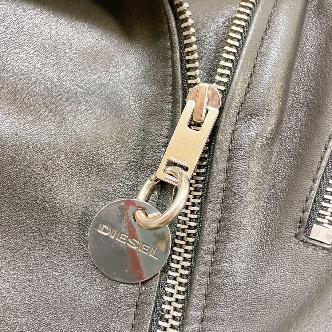 美品✨ディーゼル 2wayラムレザージャケット　黒　ロゴプレート　中綿　ショート