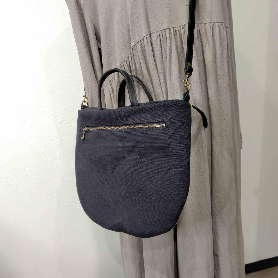 ミナペルホネン/thoroughbredサラブレットネイビー/ロングミニラウンド