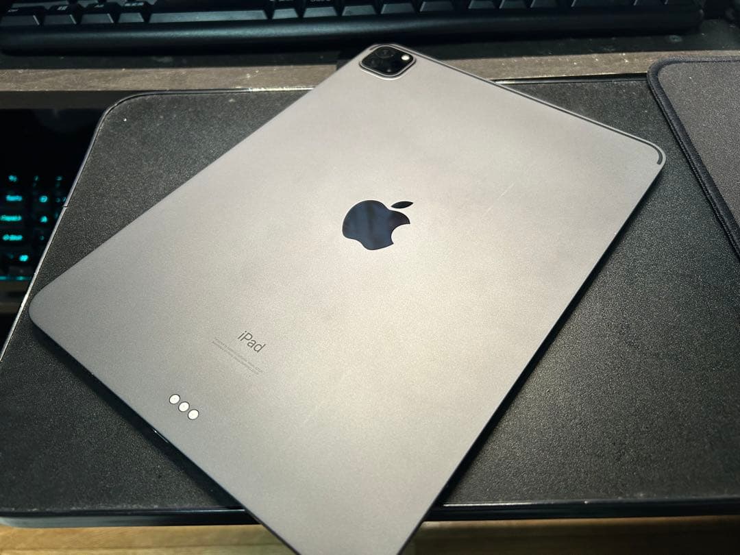 【美品】 iPad Pro11インチ 第二世代 スペースグレー