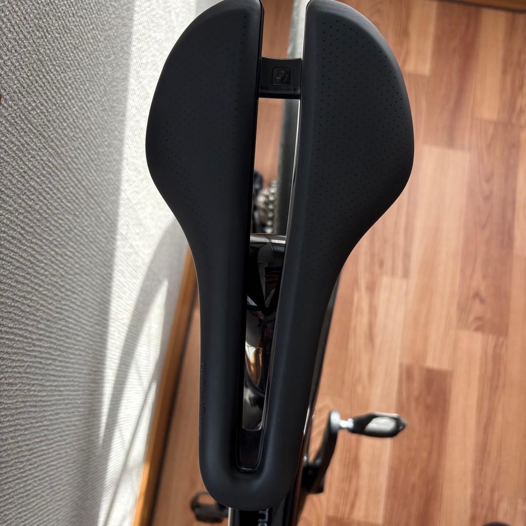 【52】完成車 TREK EMONDA SL6 ブラック レッド 室内保管