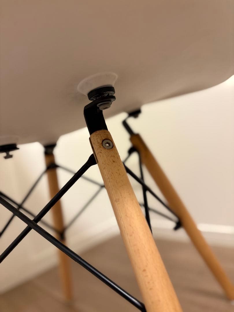 イームズチェア　リプロダクト品②