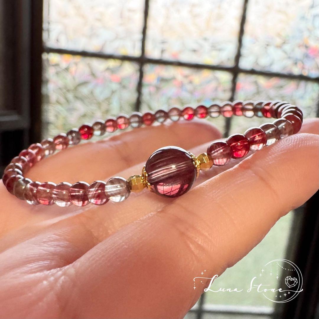 【ハイクオリティ アンデシン】光で変わる幻想的な彩り 天然石 ブレスレット