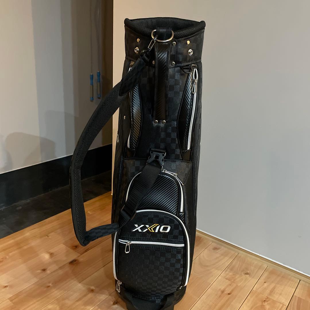 ダンロップ XXIOキャディバッグ ブラックチェック　2024モデル