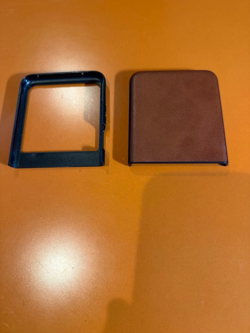 【最終週末値下】motorola razr 50d M-51E ドコモ 国内版