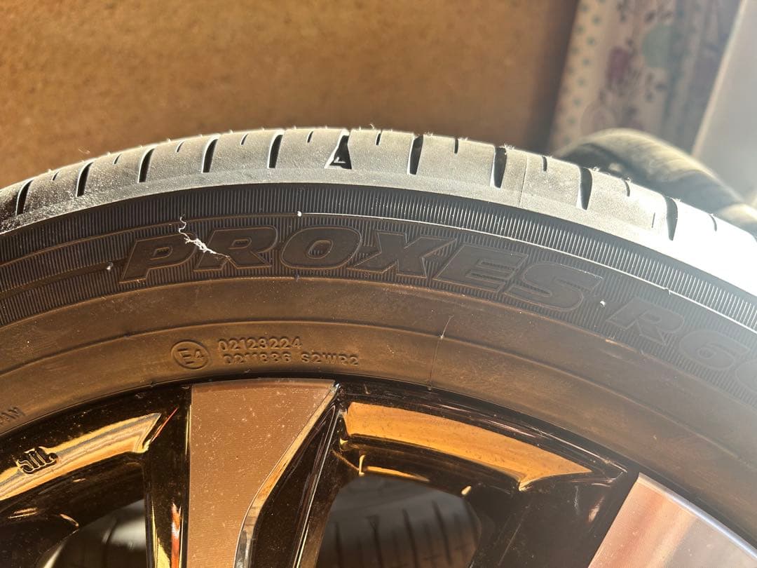 ヴォクシー/ノア90系　17インチ　 タイヤホイール　4本セット