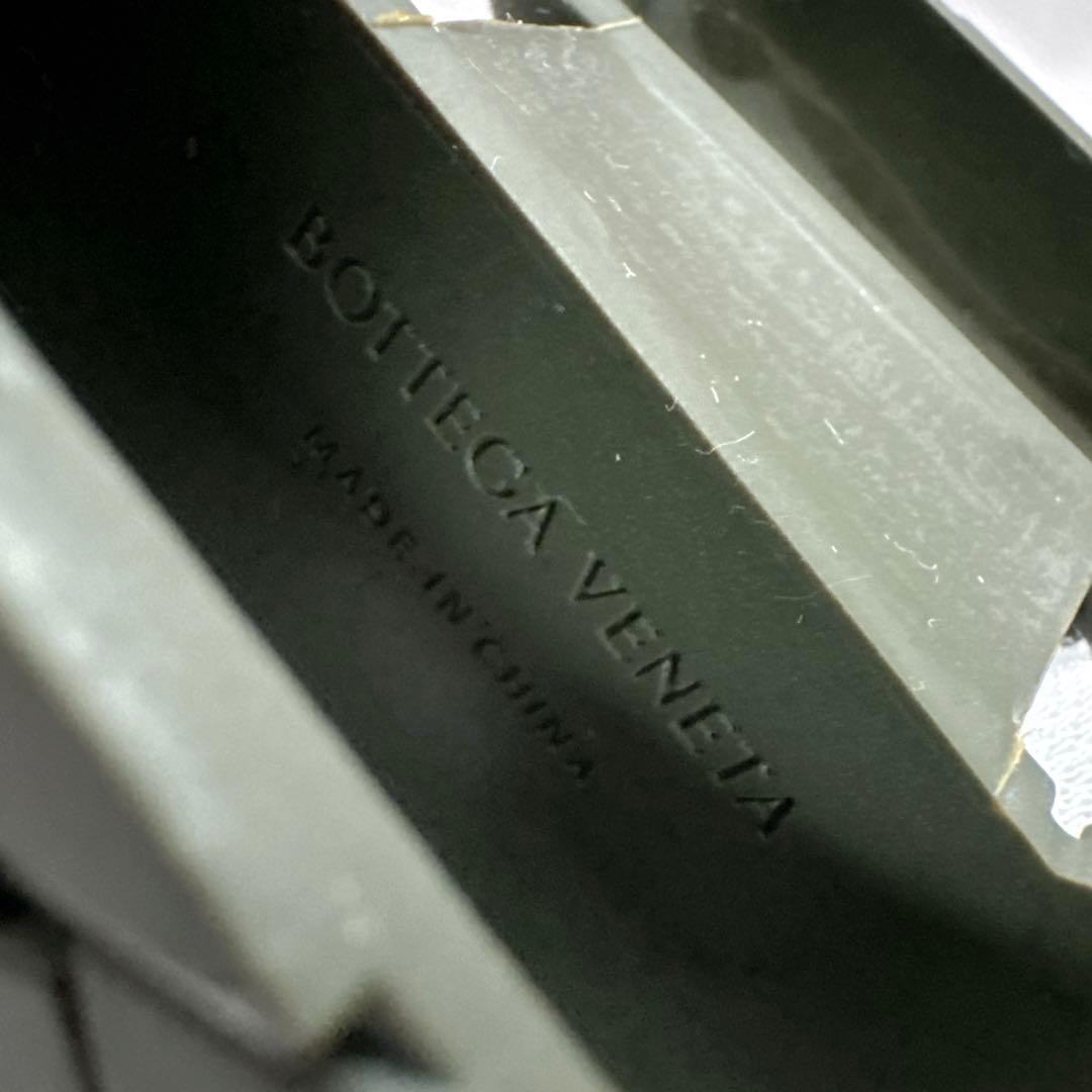 ボッテガヴェネタ　イントレチャート　AirPods Pro ケース　シリコン