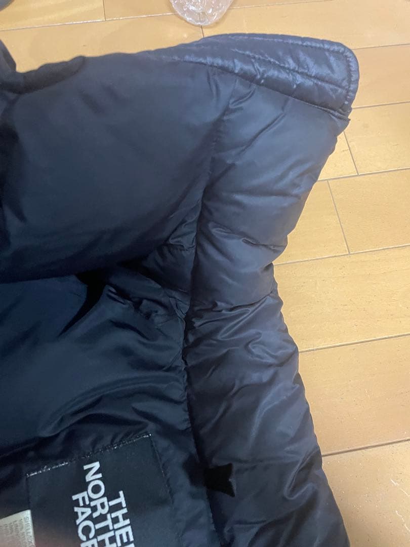 ノースフェイス　ヌプシ　THE NORTH FACE 700 ダウンジャケット