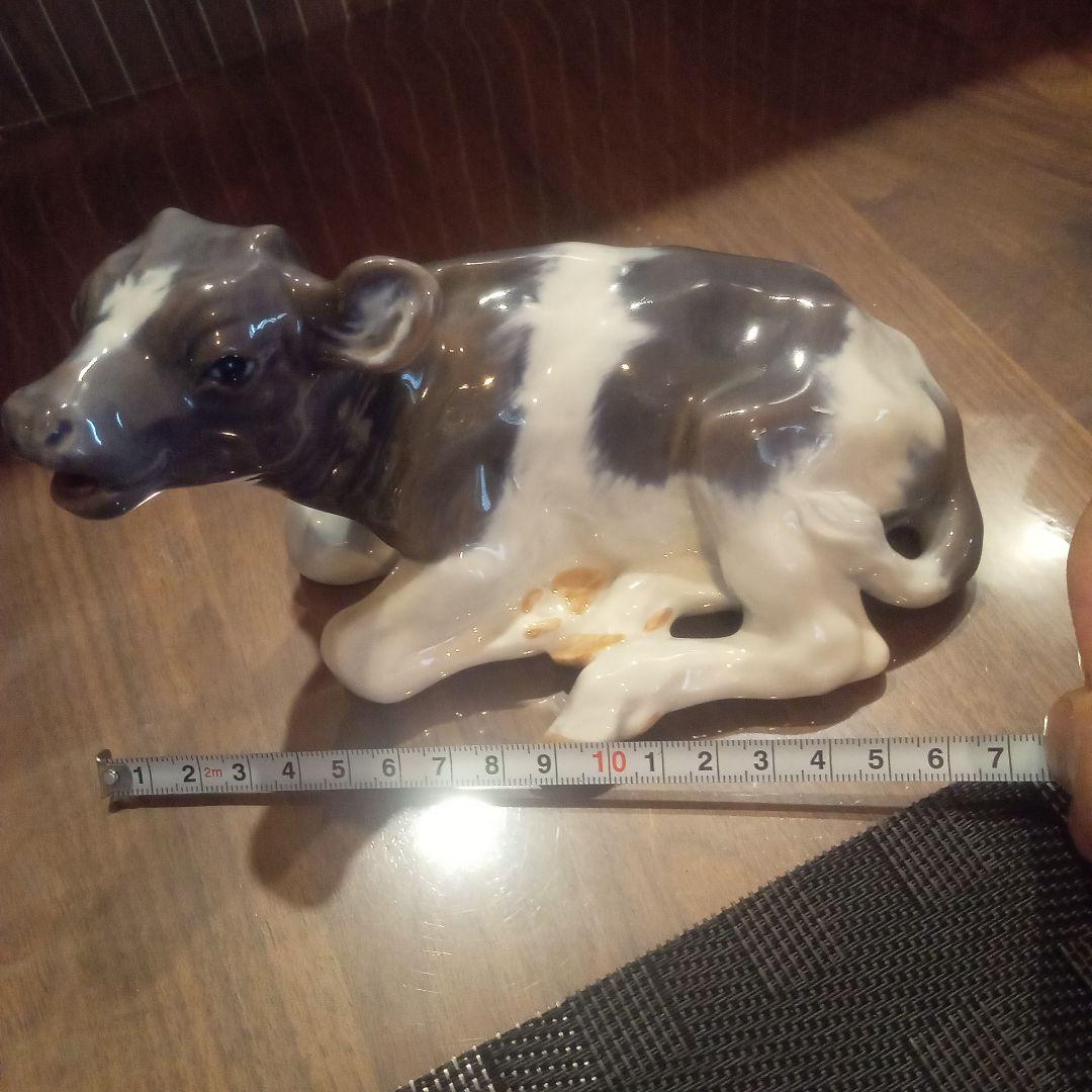 [良好品]ロイヤルコッペンハーゲン　牛の置物